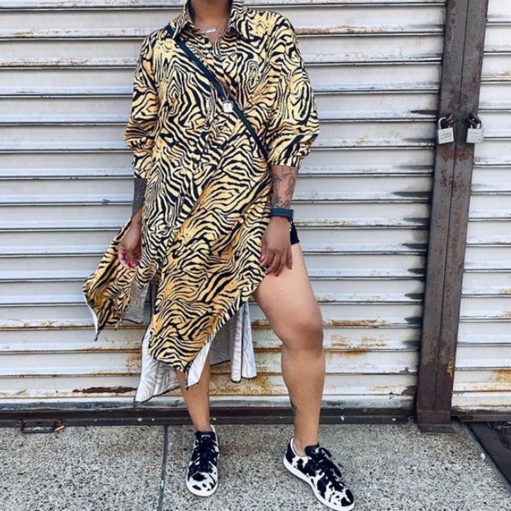 Light weight tiger print dress